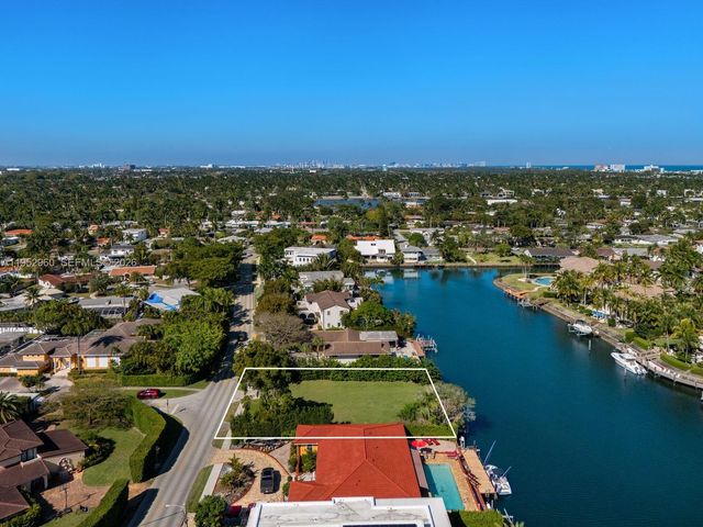 1101 Diplomat Parkway, Hollywood, FL 33019