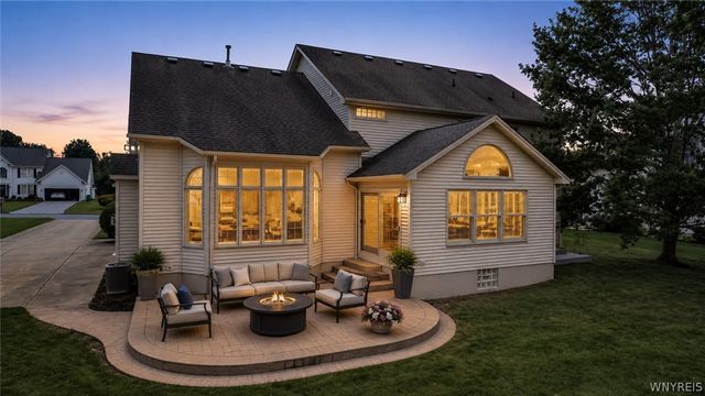 9668 Carmelo Court, Clarence, NY 14032