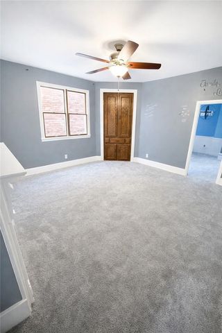 410 W 8th Ave, Tarentum, PA 15084