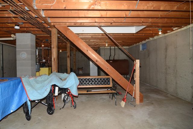 3724 Vt Route 105 Road, Derby, VT 05829