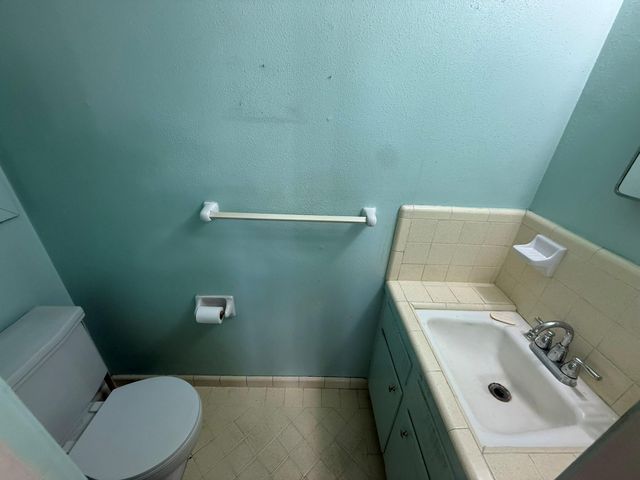 7007 Edgemoor Drive, Houston, TX 77074