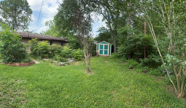 7007 Edgemoor Drive, Houston, TX 77074