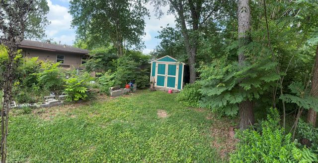 7007 Edgemoor Drive, Houston, TX 77074