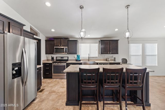 400 W BASELINE Road 281, Tempe, AZ 85283