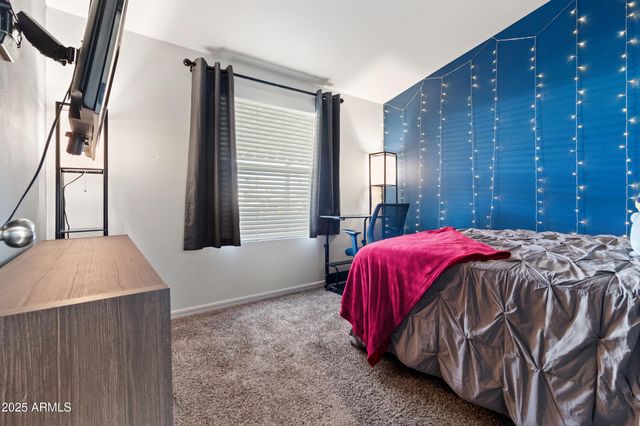 400 W BASELINE Road 281, Tempe, AZ 85283