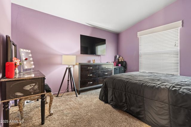 400 W BASELINE Road 281, Tempe, AZ 85283