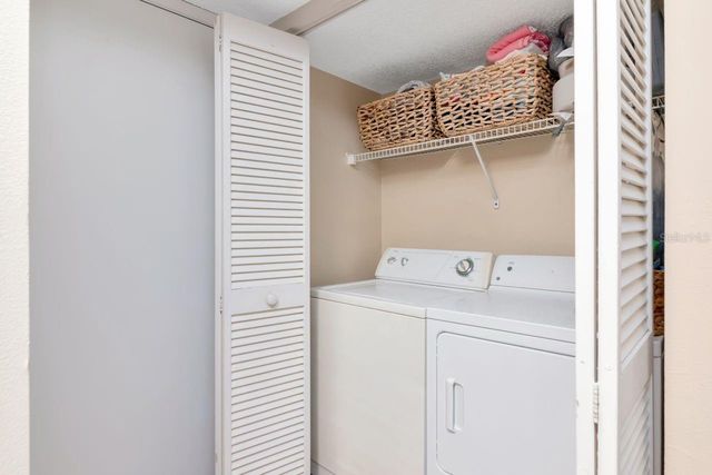 115 112TH AVENUE NE 602, St Petersburg, FL 33716