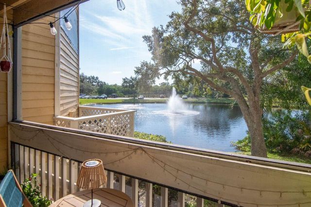 115 112TH AVENUE NE 602, St Petersburg, FL 33716