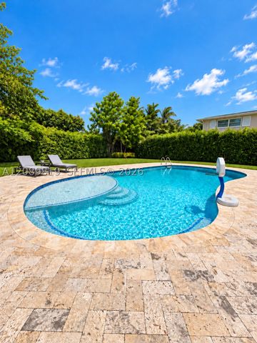 18700 NE 21st Ave, North Miami Beach, FL 33179