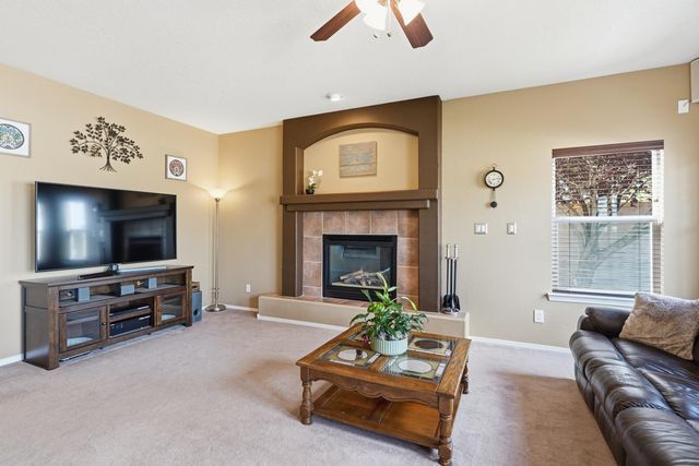 4203 Caprock Road NW, Albuquerque, NM 87114