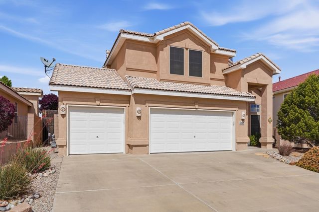 4203 Caprock Road NW, Albuquerque, NM 87114