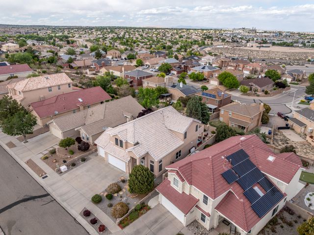 4203 Caprock Road NW, Albuquerque, NM 87114