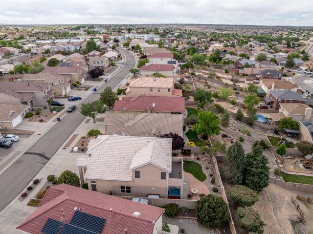 4203 Caprock Road NW, Albuquerque, NM 87114