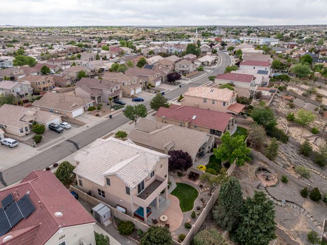 4203 Caprock Road NW, Albuquerque, NM 87114