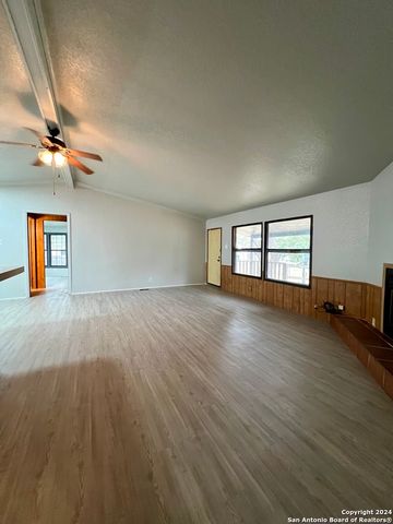 11948 GRAPEVINE ST, San Antonio, TX 78245