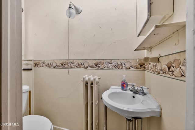 30 Beach Street, Ballston Spa, NY 12020