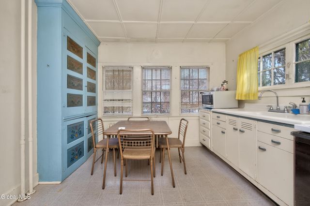 30 Beach Street, Ballston Spa, NY 12020