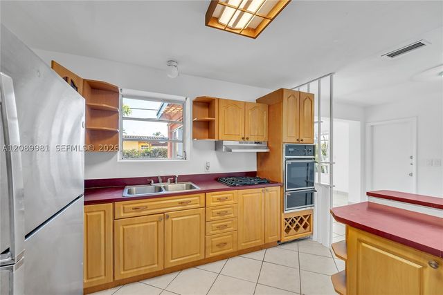 7970 SW 17th St, Miami, FL 33155