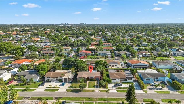 7970 SW 17th St, Miami, FL 33155