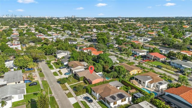 7970 SW 17th St, Miami, FL 33155