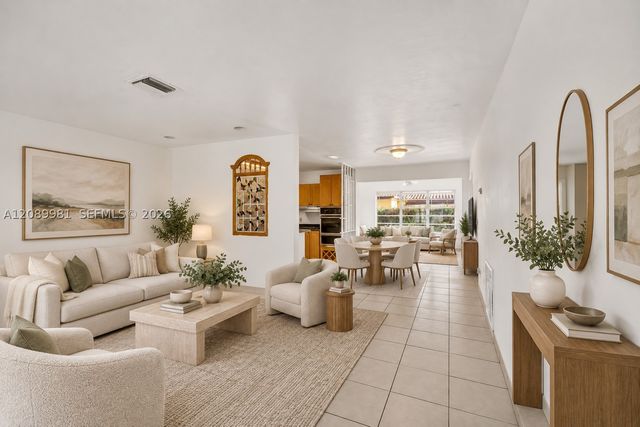 7970 SW 17th St, Miami, FL 33155