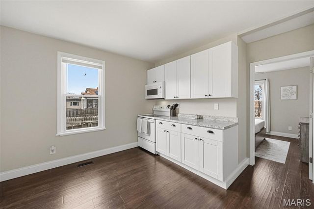 3986 Neosho Street, St Louis, MO 63116