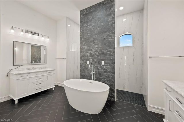 1707 NW 34th AVE, Cape Coral, FL 33993