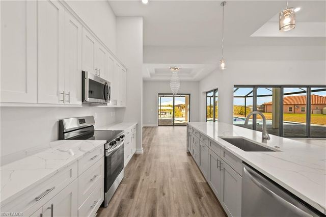 1707 NW 34th AVE, Cape Coral, FL 33993