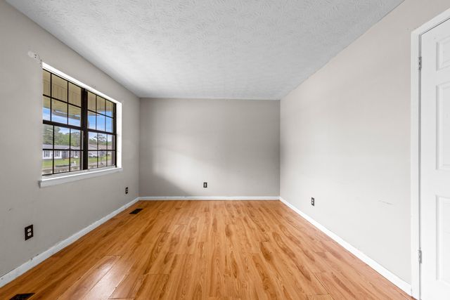 155 Gwen Drive, Ringgold, GA 30736