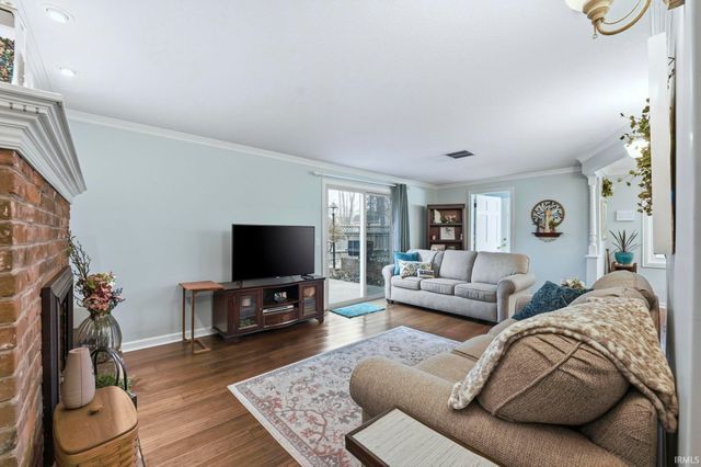 6033 Monarch Drive, Fort Wayne, IN 46815