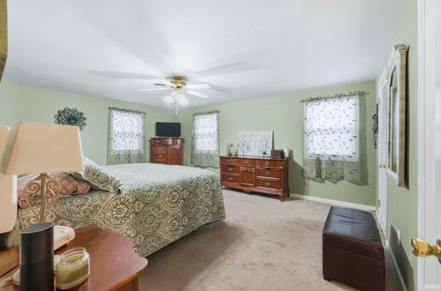 6033 Monarch Drive, Fort Wayne, IN 46815