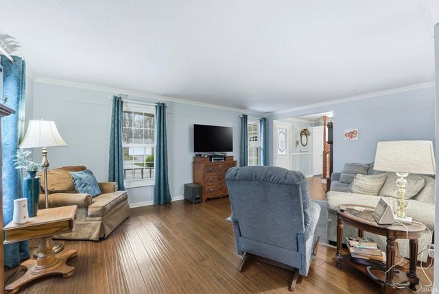 6033 Monarch Drive, Fort Wayne, IN 46815