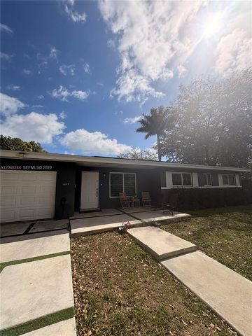 12125 NE 2nd Avenue, North Miami, FL 33161