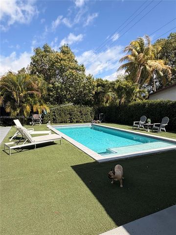 12125 NE 2nd Avenue, North Miami, FL 33161