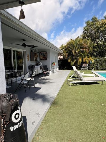12125 NE 2nd Avenue, North Miami, FL 33161