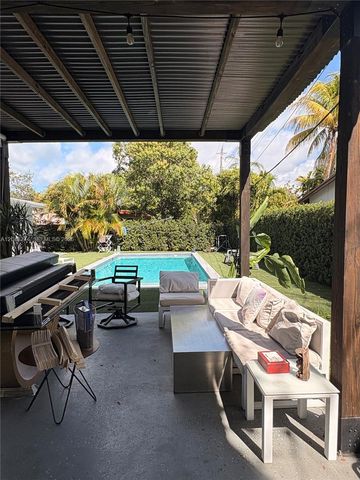 12125 NE 2nd Avenue, North Miami, FL 33161