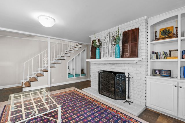 1240 Cliftee Dr, Brentwood, TN 37027