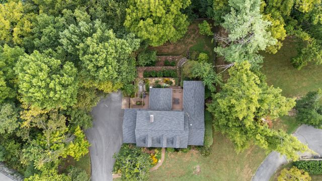1240 Cliftee Dr, Brentwood, TN 37027