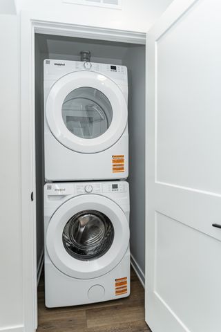 1093 Century Village Lane NE, Rochester, MN 55906