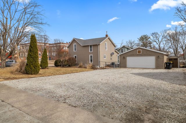 1135 Court Street, Adel, IA 50003