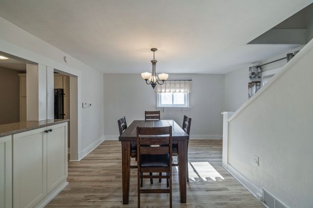 1135 Court Street, Adel, IA 50003