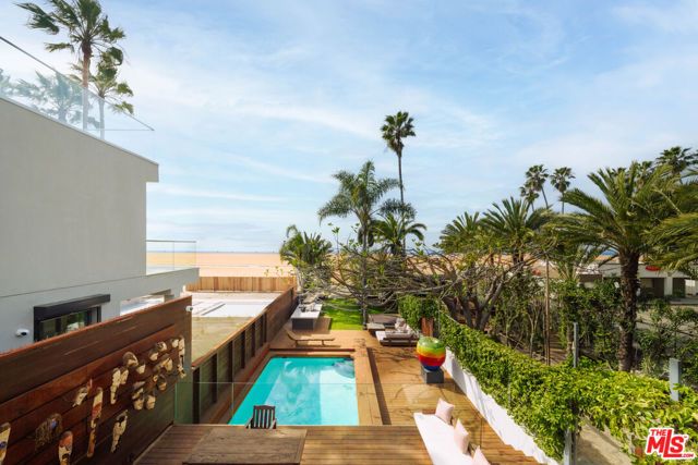 936 Palisades Beach Road, Santa Monica, CA 90403