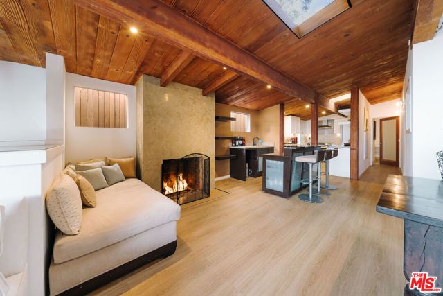 936 Palisades Beach Road, Santa Monica, CA 90403