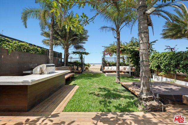 936 Palisades Beach Road, Santa Monica, CA 90403