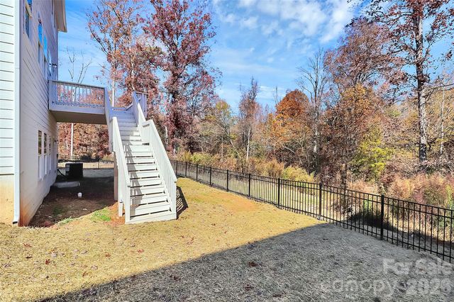 3016 Woodlands Creek Drive, Monroe, NC 28110