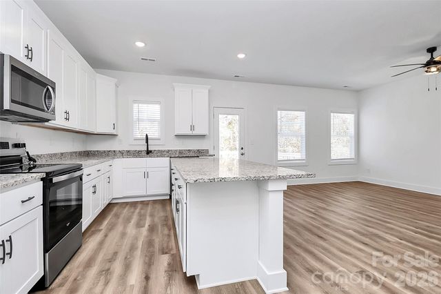 3016 Woodlands Creek Drive, Monroe, NC 28110