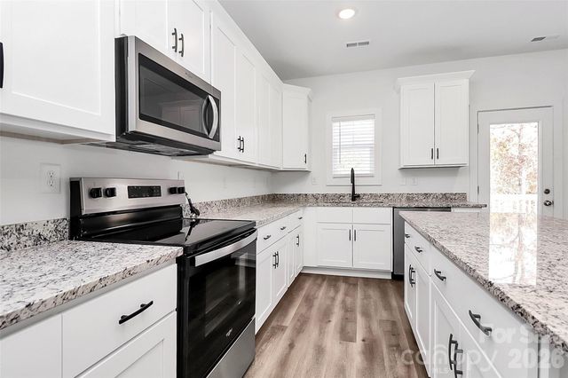 3016 Woodlands Creek Drive, Monroe, NC 28110