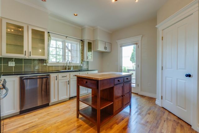 608 S Lakeside Rd, Liberty Lake, WA 99019