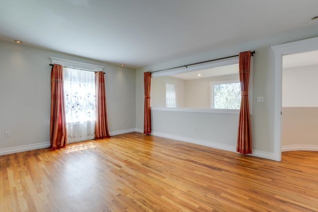 608 S Lakeside Rd, Liberty Lake, WA 99019