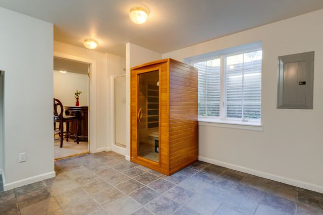 608 S Lakeside Rd, Liberty Lake, WA 99019